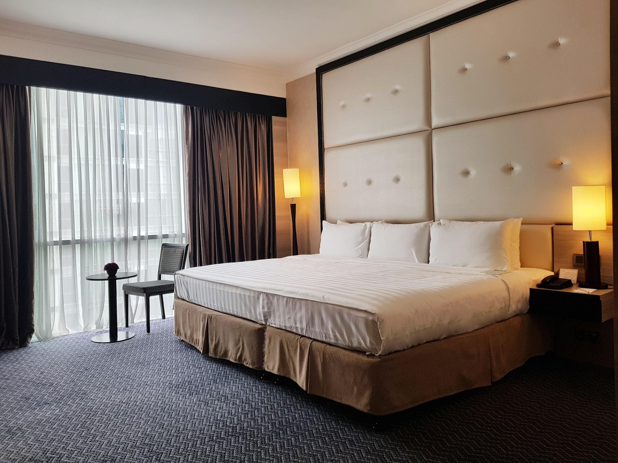 Ksl Hotel & Resort Johor Bahru Exterior foto A room at the hotel