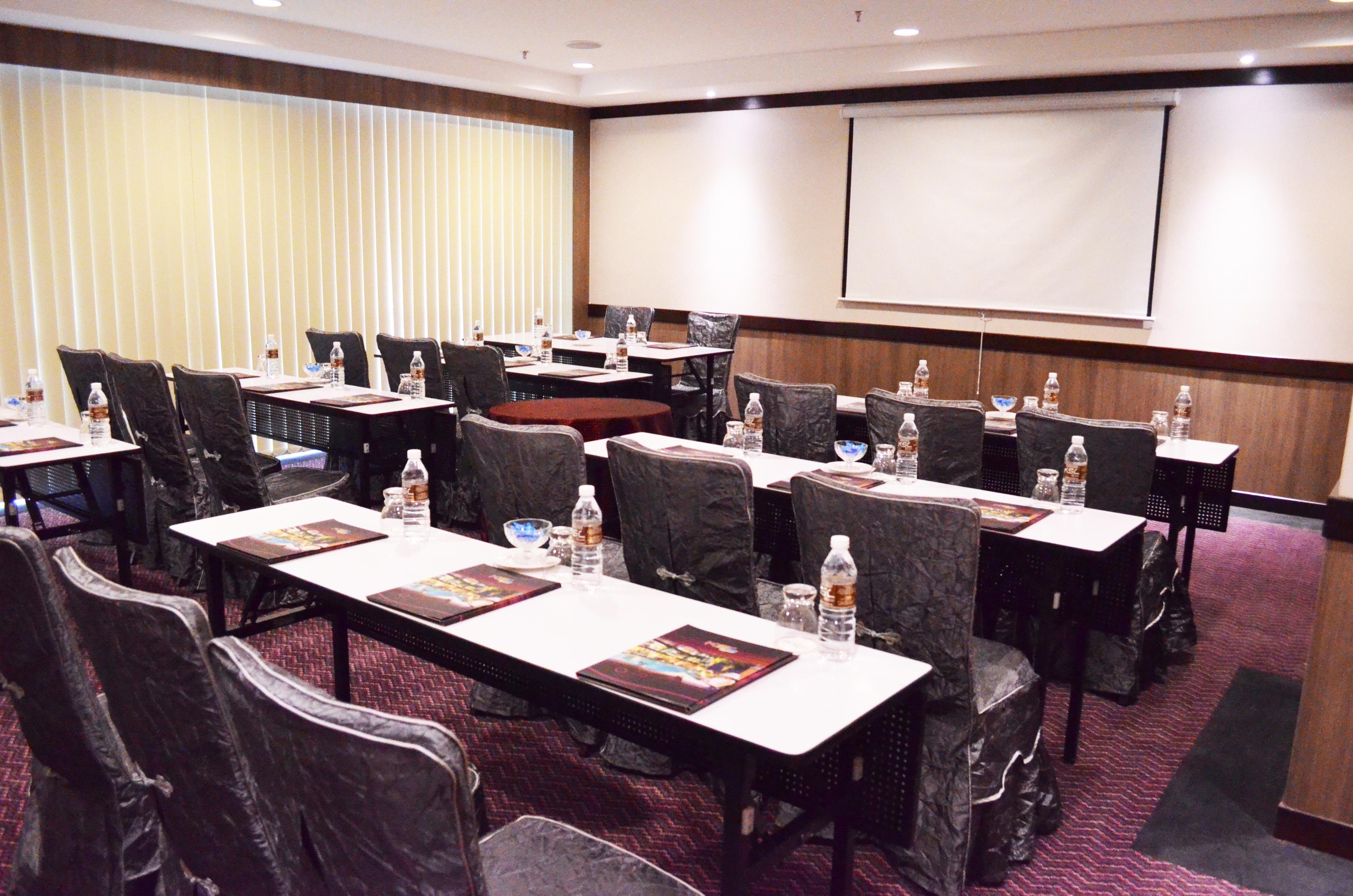 Ksl Hotel & Resort Johor Bahru Exterior foto The meeting room of the hotel