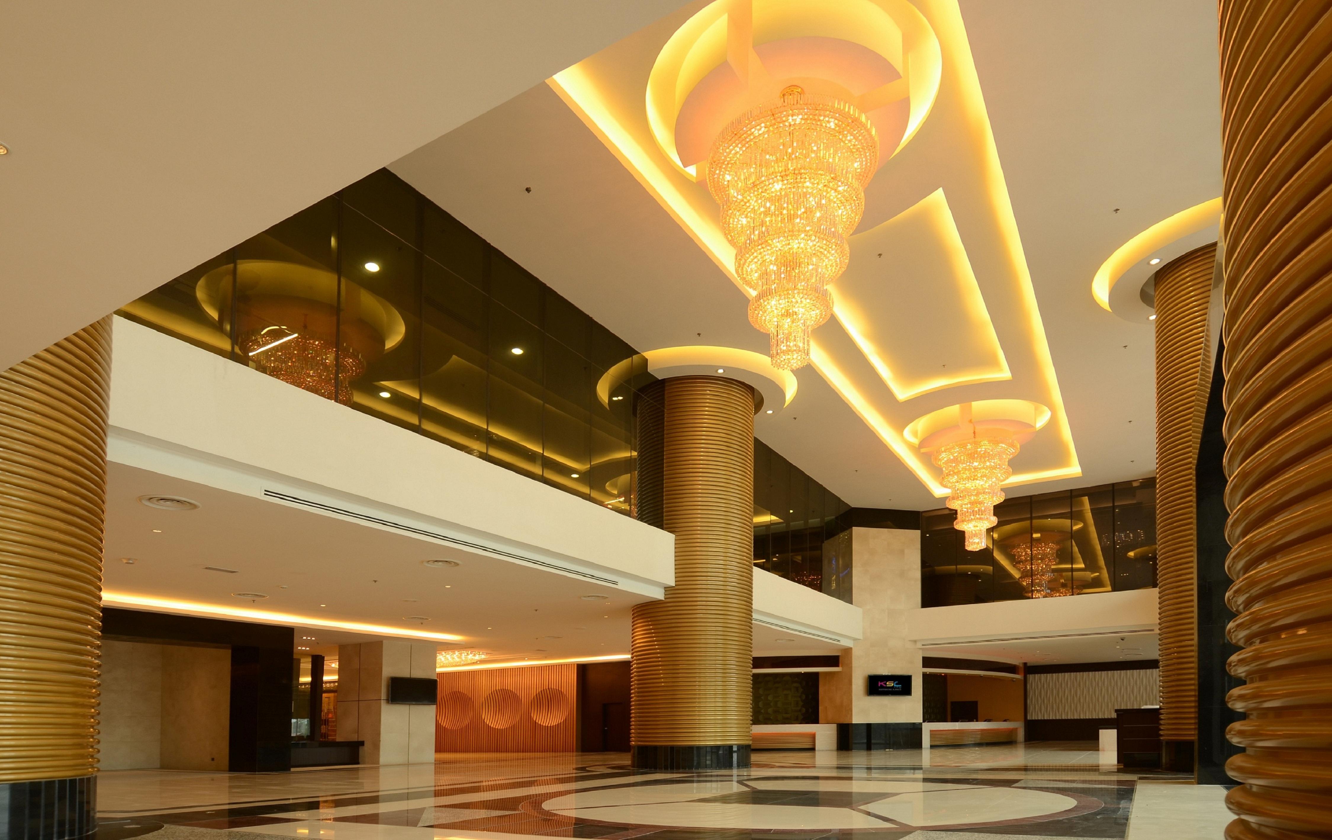 Ksl Hotel & Resort Johor Bahru Exterior foto The hotel lobby