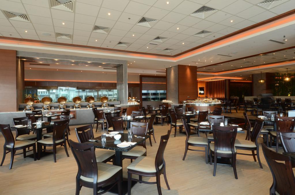 Ksl Hotel & Resort Johor Bahru Exterior foto The restaurant